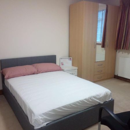1St Gold Accommodation Isleworth Exteriér fotografie